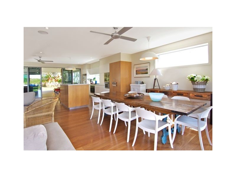 20 Beach Drive, Killcare NSW 2257
