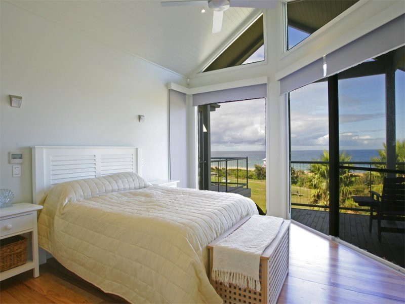 74 Beach Drive, Killcare NSW 2257