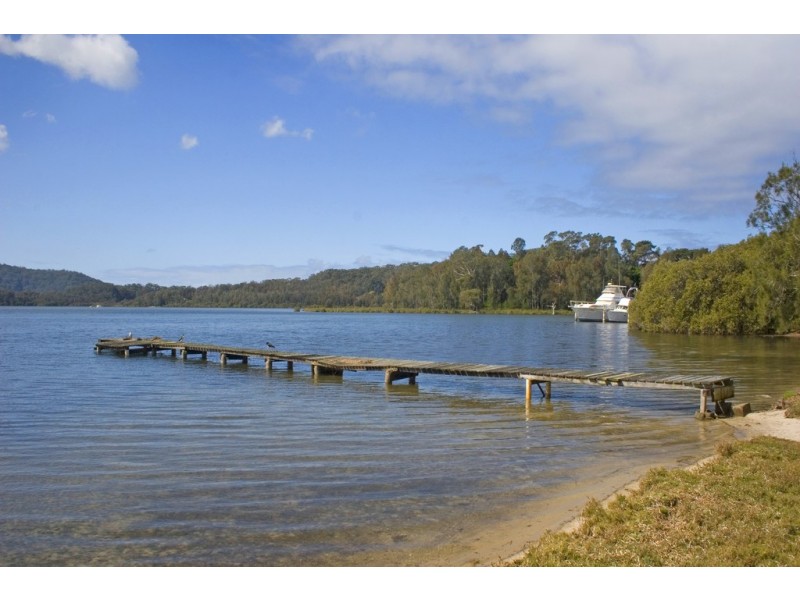 52 Kincumber Crescent, Davistown NSW 2251