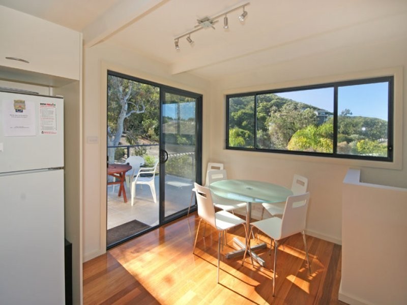 17 Anthony Crescent, Killcare NSW 2257