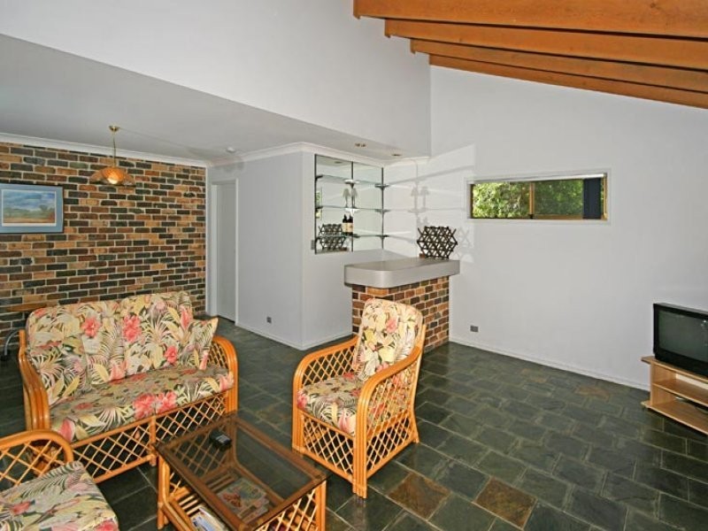 2 Ocean Drive, Macmasters Beach NSW 2251