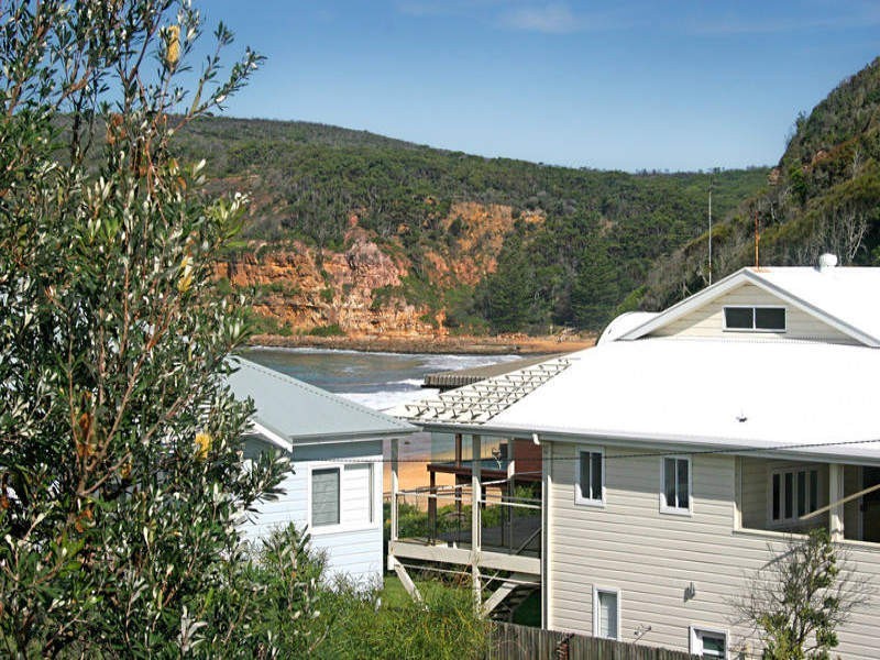 27 Tudibaring Parade, Macmasters Beach NSW 2251