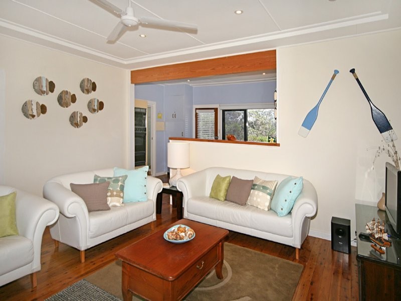 11 Tudibaring Parade, Macmasters Beach NSW 2251