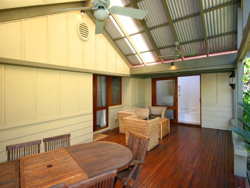 16 Three Points Avenue, Macmasters Beach NSW 2251