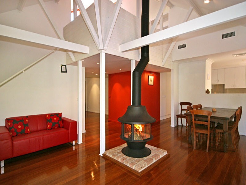 16 Three Points Avenue, Macmasters Beach NSW 2251