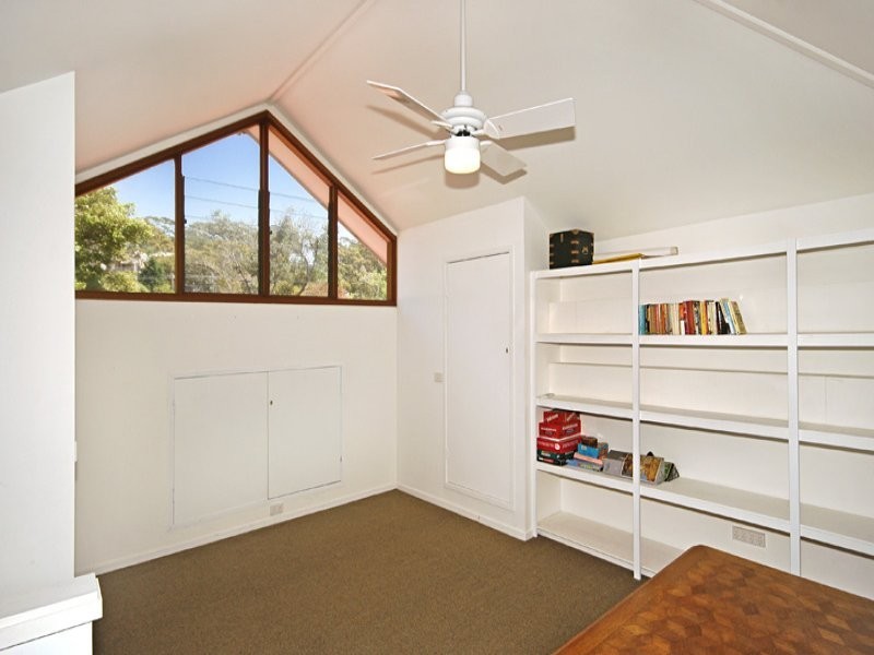 16 Three Points Avenue, Macmasters Beach NSW 2251