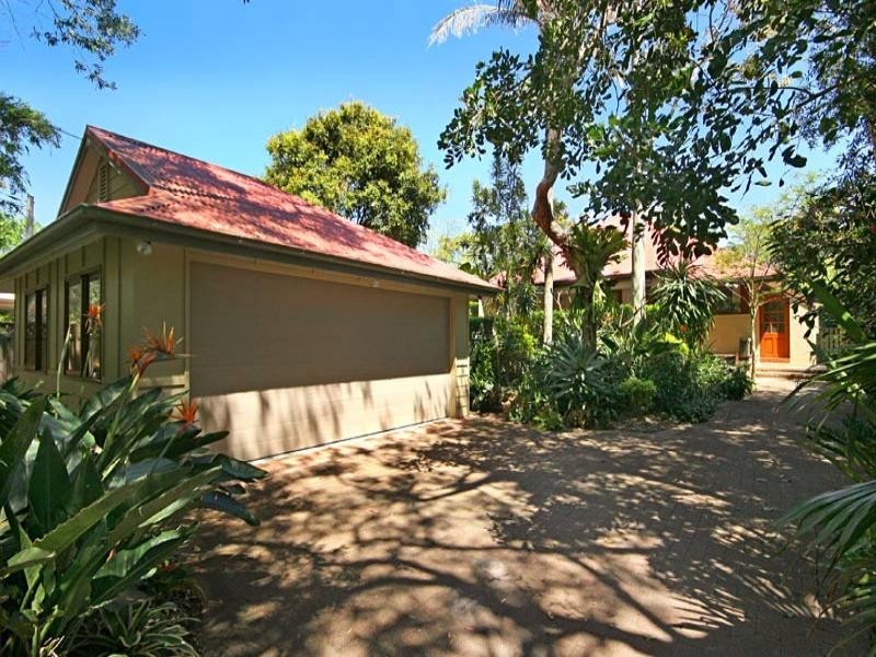 16 Three Points Avenue, Macmasters Beach NSW 2251