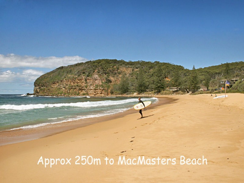 16 Three Points Avenue, Macmasters Beach NSW 2251