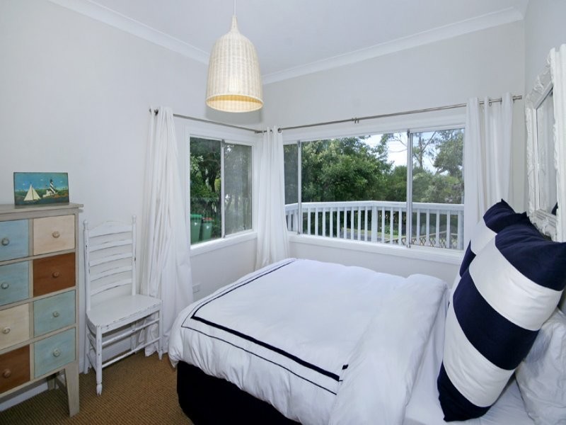 7 Smithy Street, Killcare Heights NSW 2257