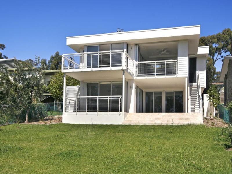 63 Beachview Esplanade, Macmasters Beach NSW 2251