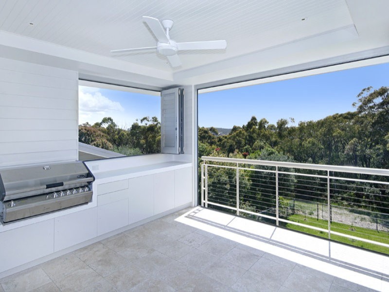 63 Beachview Esplanade, Macmasters Beach NSW 2251