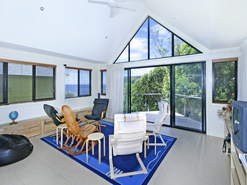 29 Warri Crescent, Macmasters Beach NSW 2251