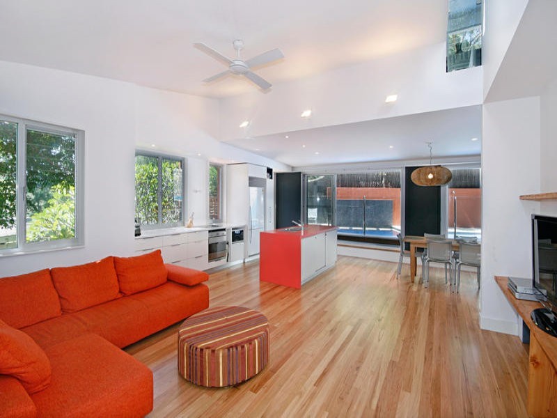 4 Tungarra Parade, Macmasters Beach NSW 2251