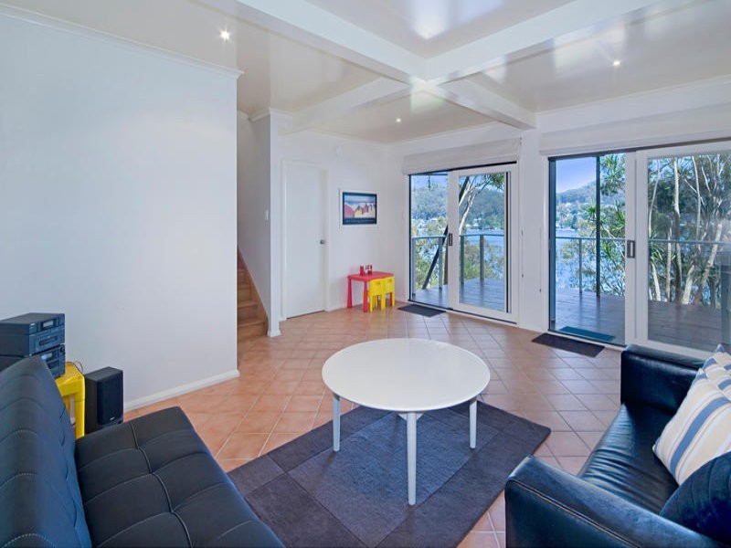 135 Heath Road, Pretty Beach NSW 2257