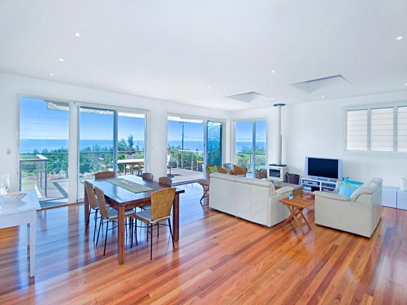 56 Beach Drive, Killcare NSW 2257