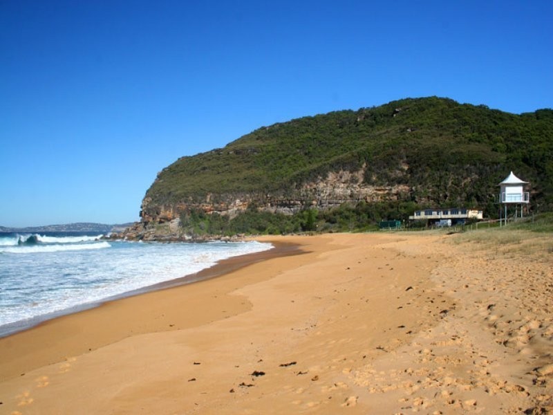 17 Beach Drive, Killcare NSW 2257