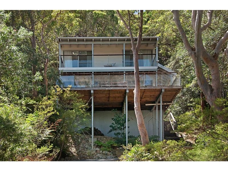 10 Anthony Crescent, Killcare NSW 2257