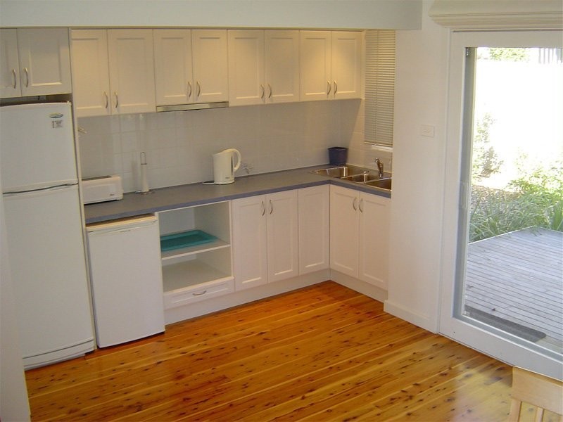 17 Venice Road, Pretty Beach NSW 2257