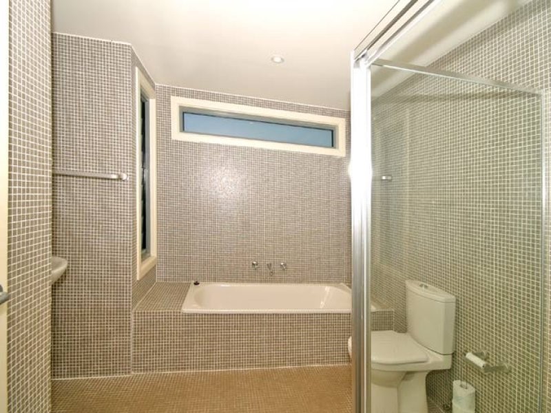 63 Heath Road, Hardys Bay NSW 2257
