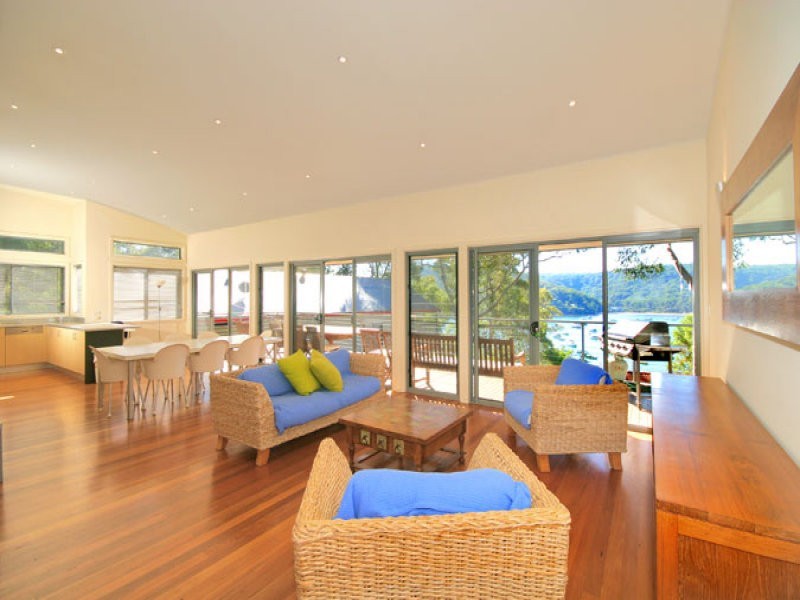 63 Heath Road, Hardys Bay NSW 2257