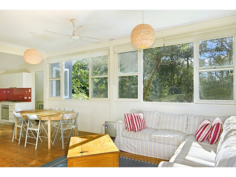 8 Tungarra Parade, Macmasters Beach NSW 2251