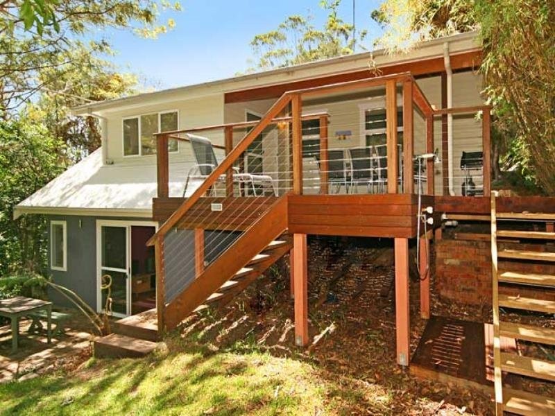 8 Tungarra Parade, Macmasters Beach NSW 2251