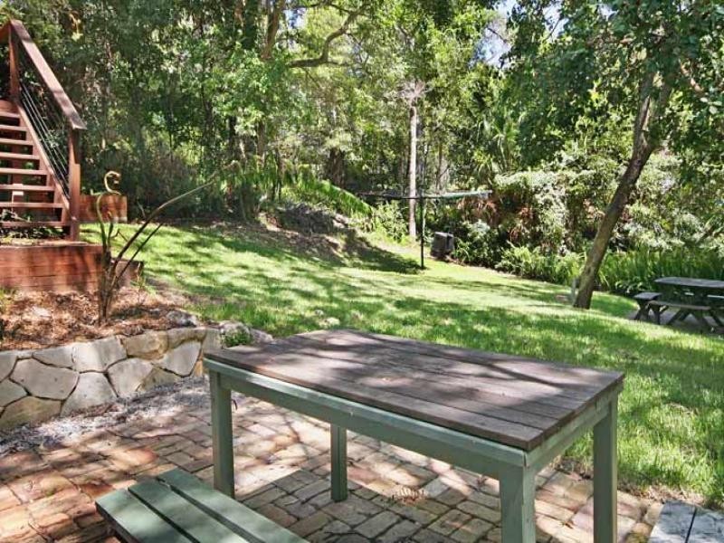 8 Tungarra Parade, Macmasters Beach NSW 2251