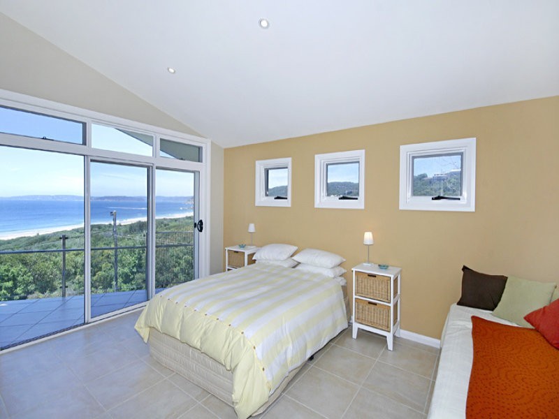 2 Anthony Crescent, Killcare NSW 2257