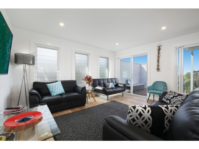 47 Beachview Esplanade, Macmasters Beach NSW 2251