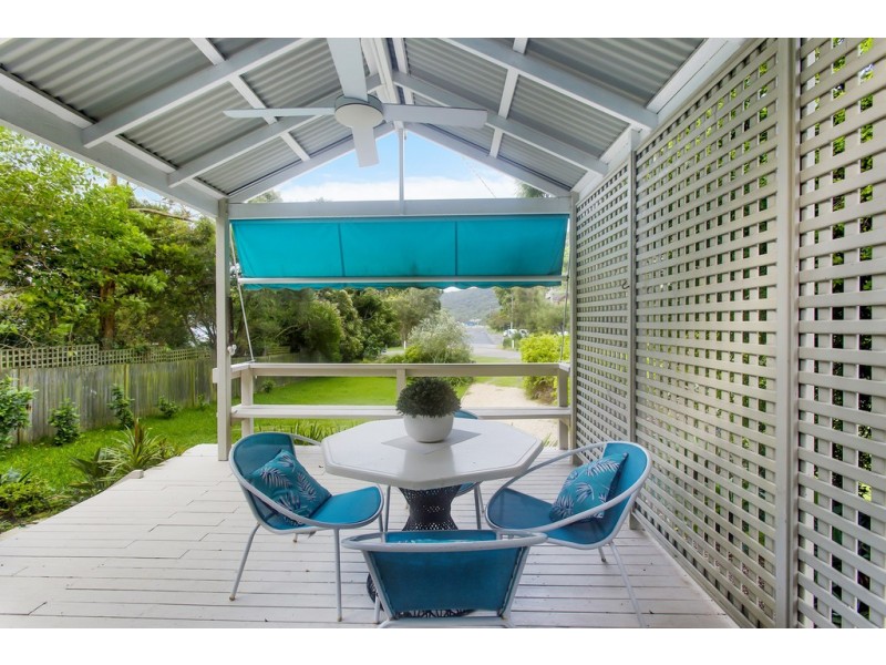 25 Heath Road, Hardys Bay NSW 2257