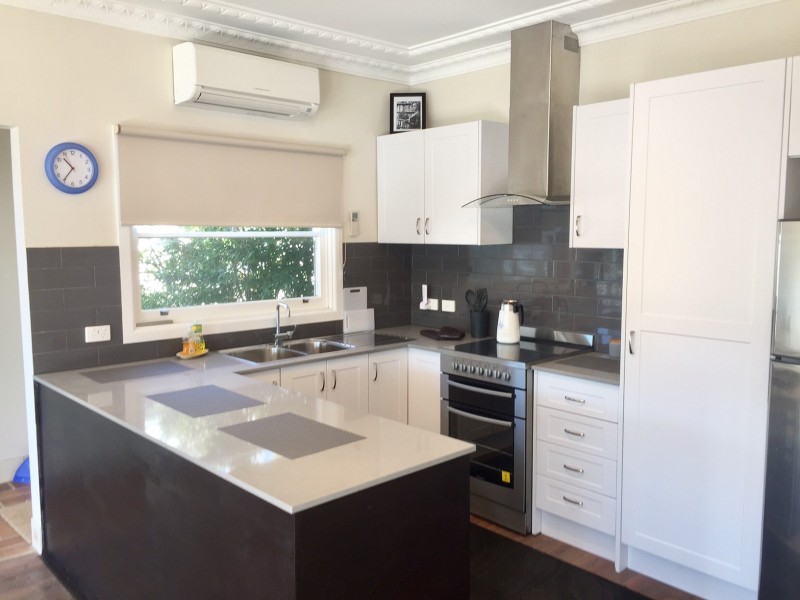 128 Araluen Drive, Hardys Bay NSW 2257