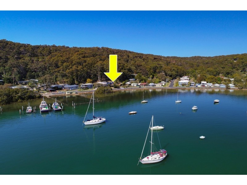 8 Pretty Beach Road, Pretty Beach NSW 2257