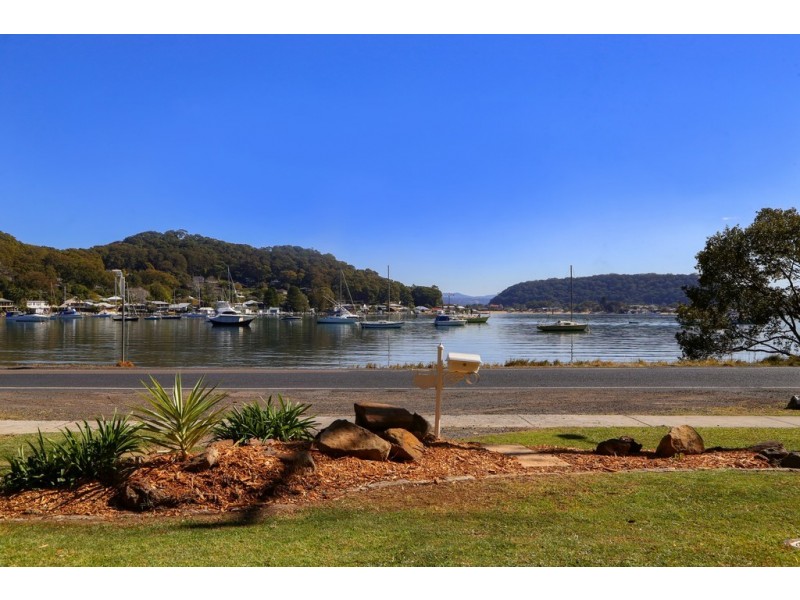 8 Pretty Beach Road, Pretty Beach NSW 2257