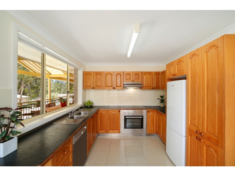 13 Kendall Road, Empire Bay NSW 2257