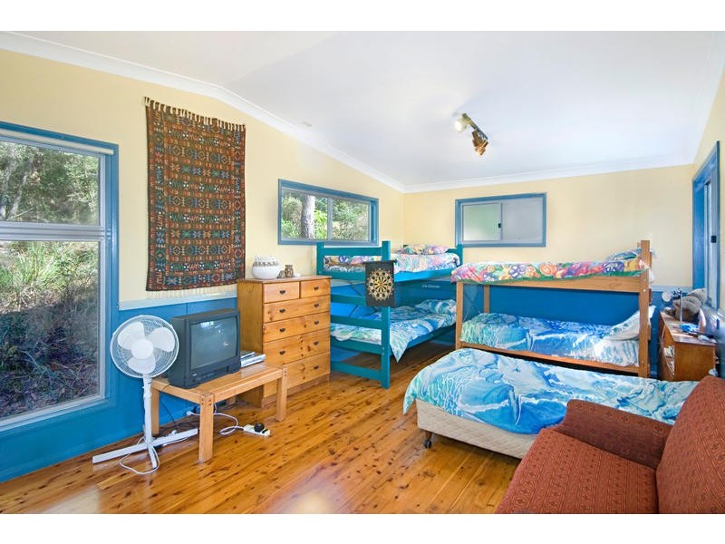 14 MacMasters Parade, Macmasters Beach NSW 2251