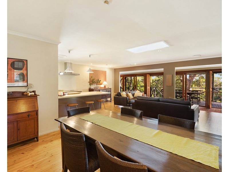 26 Wards Hill Road, Killcare Heights NSW 2257