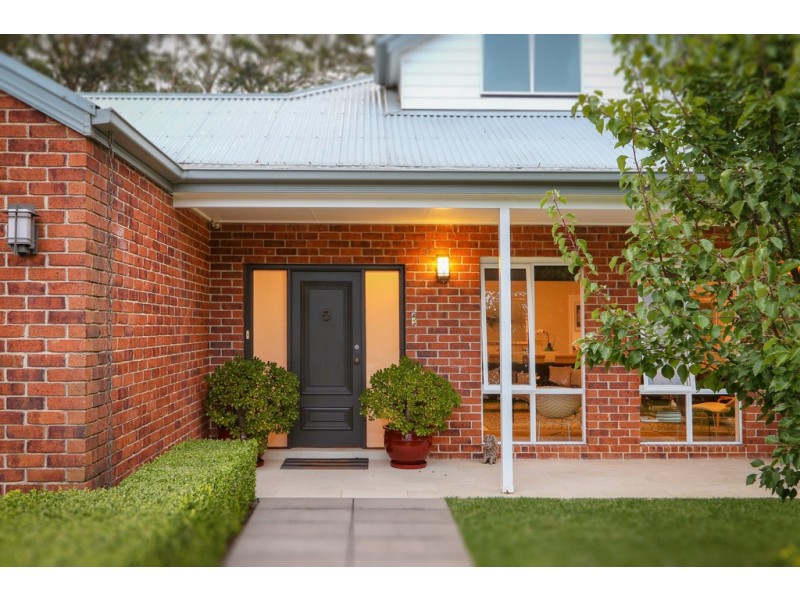 5 Avoca Valley Way, Kincumber NSW 2251