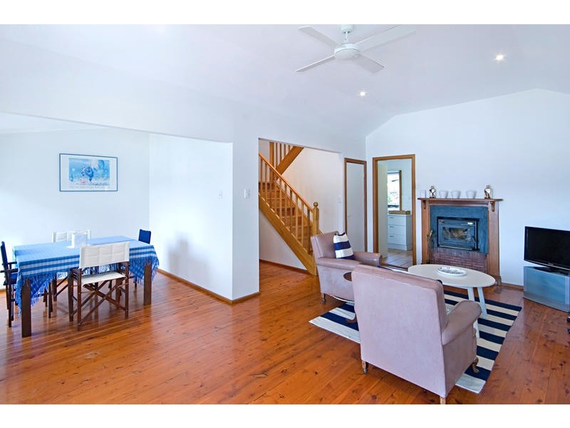 75 Heath Road, Hardys Bay NSW 2257