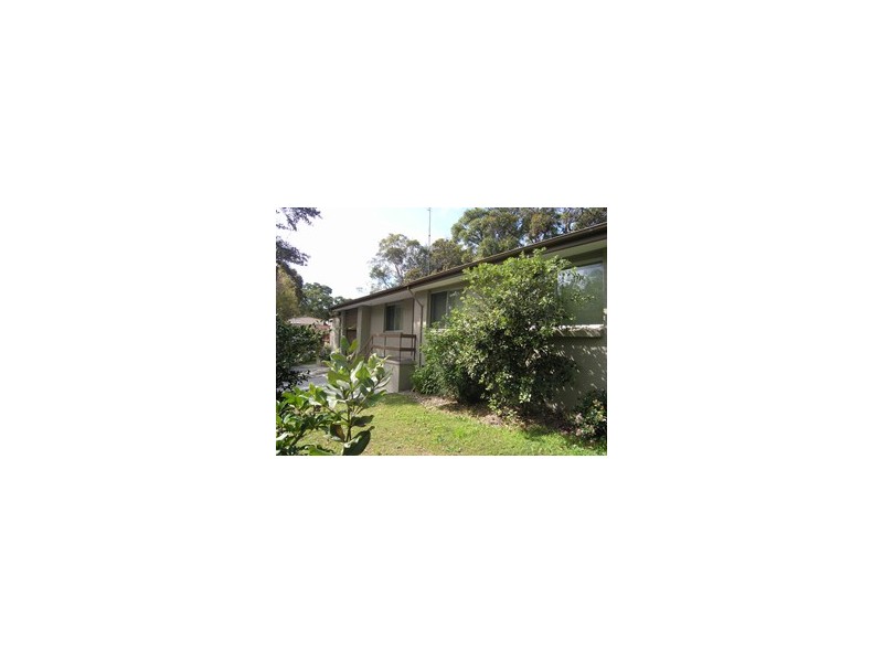 1 Wards Hill, Killcare NSW 2257