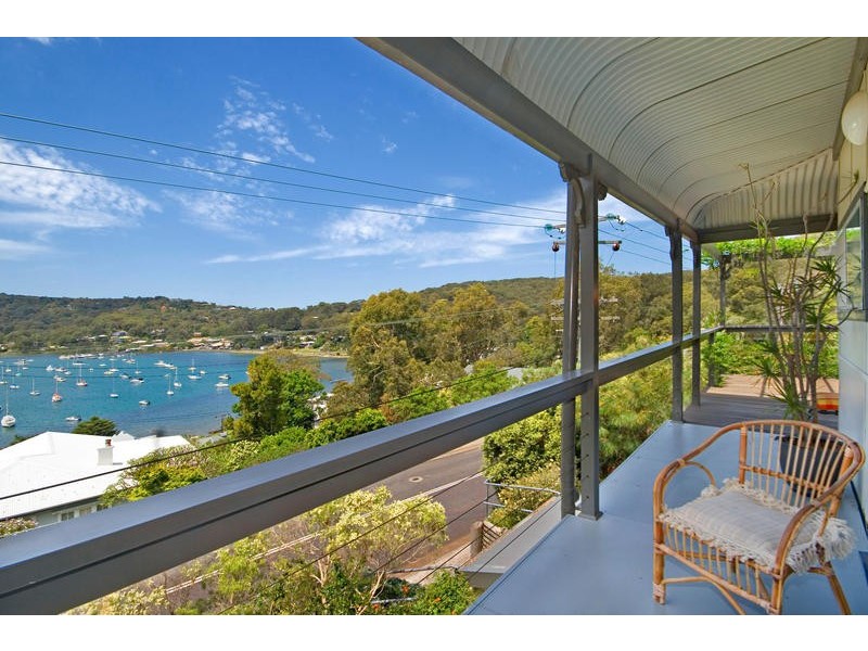 74 Heath Road, Hardys Bay NSW 2257