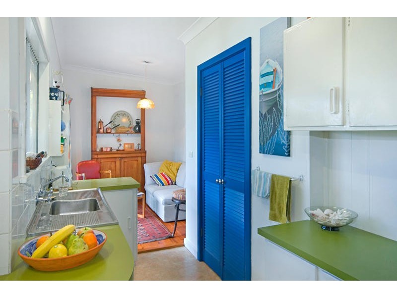 74 Heath Road, Hardys Bay NSW 2257