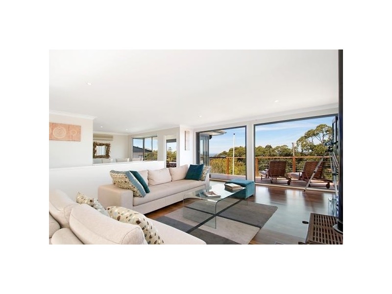 17 Pauline Avenue, Killcare Heights NSW 2257