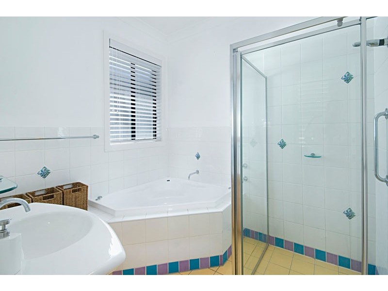 9 Venice Road, Pretty Beach NSW 2257