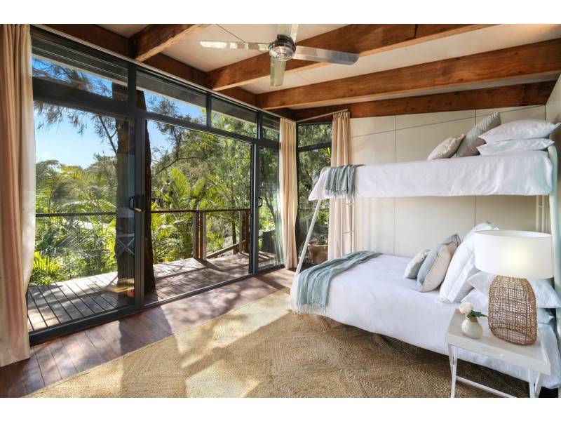 13 Hardys Bay Pde, Killcare NSW 2257