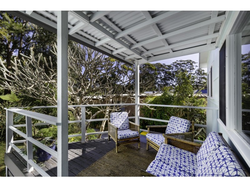 12 Maitland Bay Drive, Killcare Heights NSW 2257