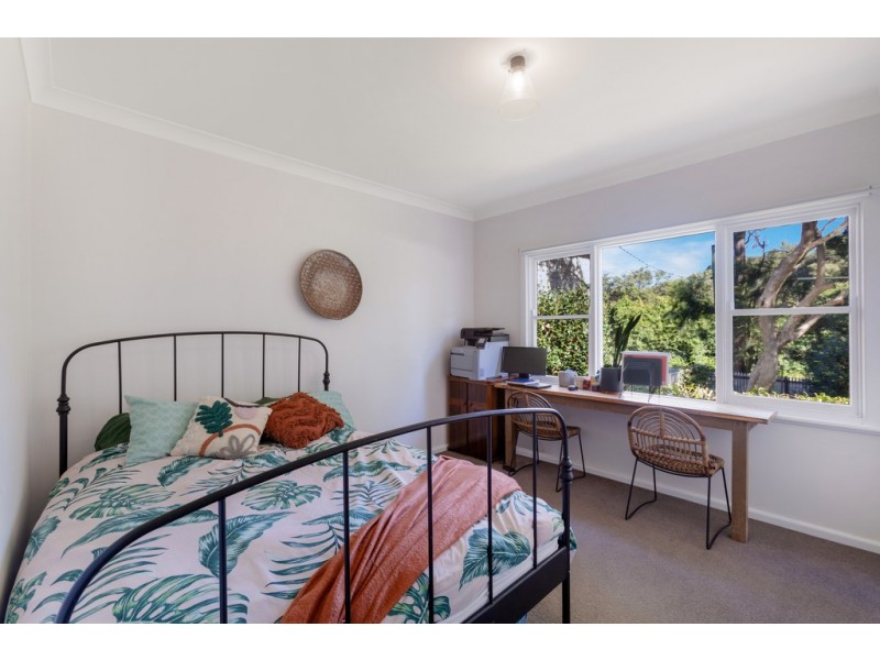 12 Maitland Bay Drive, Killcare Heights NSW 2257