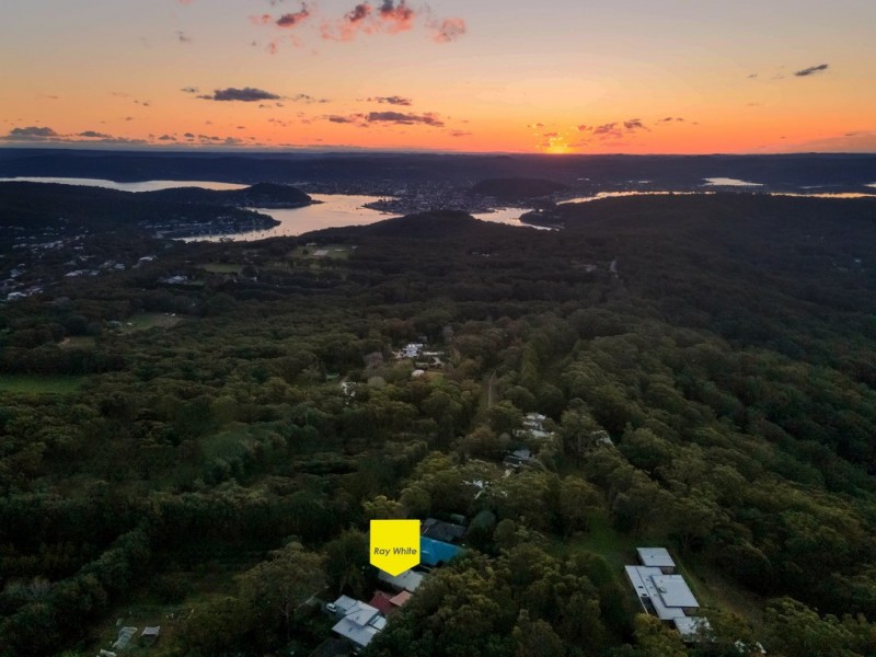 12 Maitland Bay Drive, Killcare Heights NSW 2257