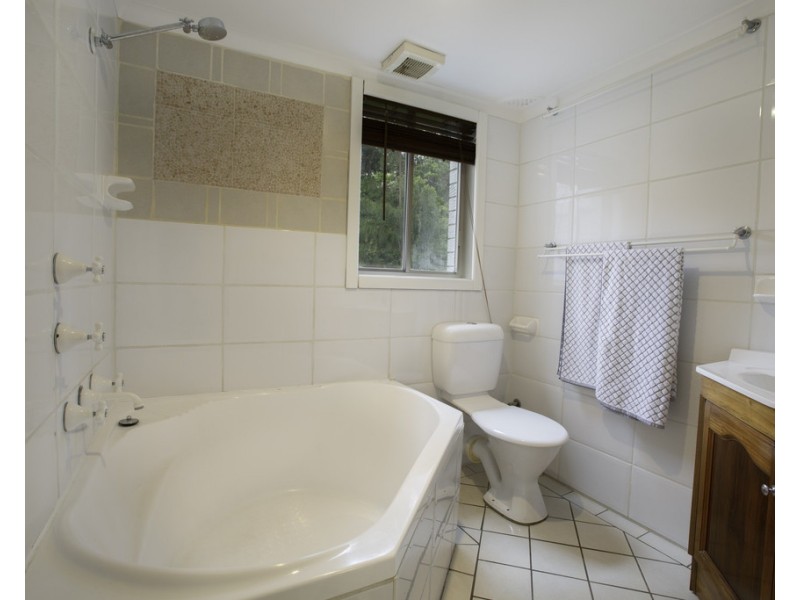 10 Noble Road, Killcare NSW 2257