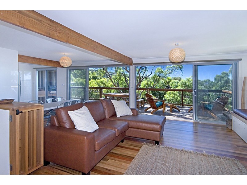 8 Grandview Cres, Killcare NSW 2257