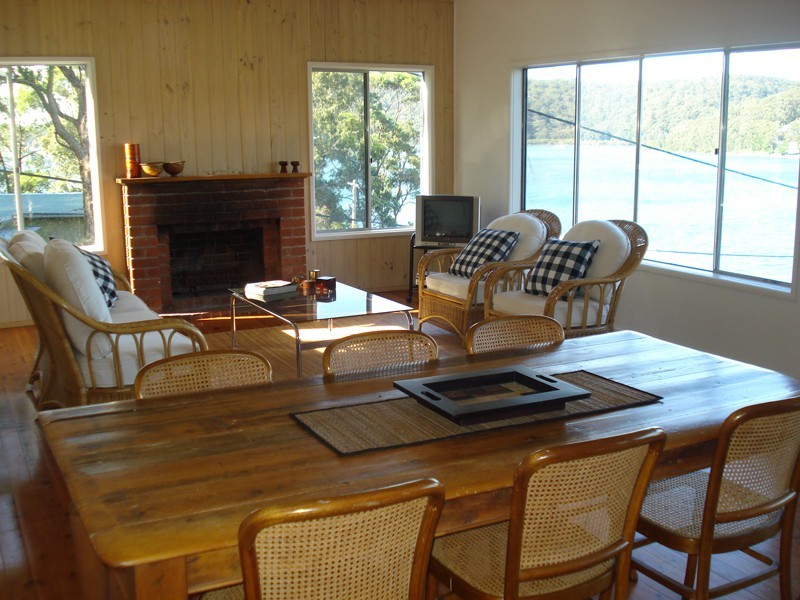 93 Heath Road, Hardys Bay NSW 2257